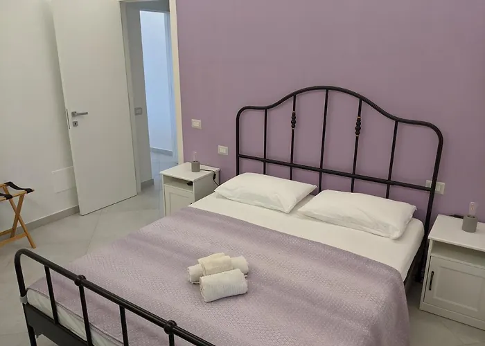 Punticello House